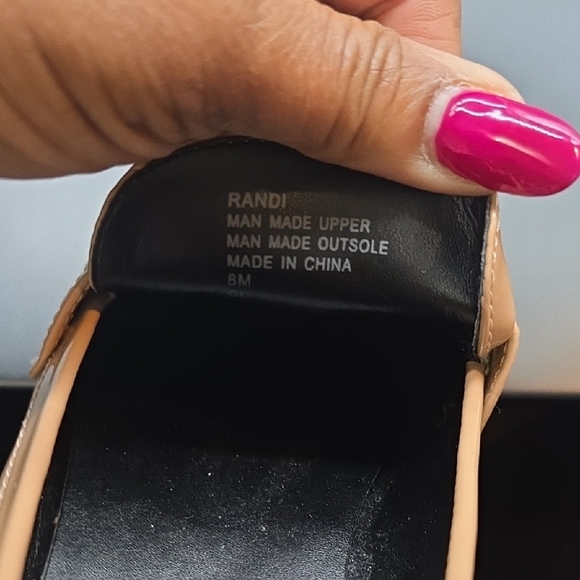 AEROSOLES | Women's | Tan and Black | Loafers | Size 8M | Minor Scuffs - Picture 10 of 10